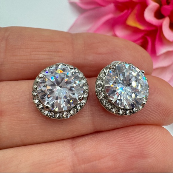 Cubic Zirconia Pave Halo Stud Earrings 10mm Sparkling - Picture 4 of 10